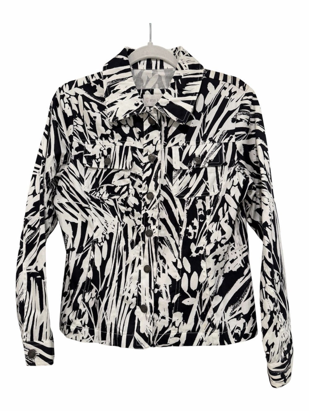 erin london Black White Button-Front Jacket Jean jacket sporty Medium